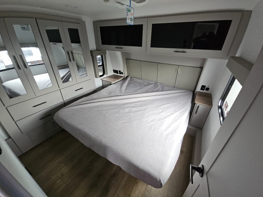 2026 Alliance RV 2026 Alliance RV Valor All-Access - thumbnail 19