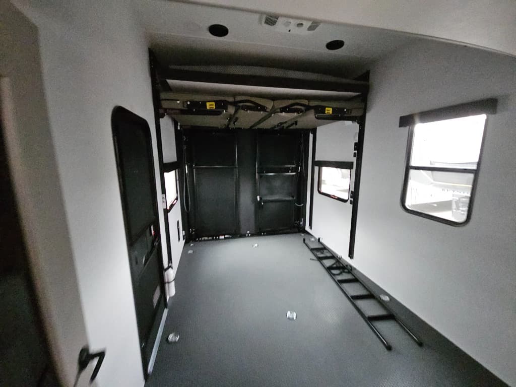 2026 Alliance RV 2026 Alliance RV Valor All-Access - thumbnail 23