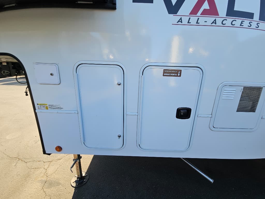 2026 Alliance RV 2026 Alliance RV Valor All-Access - thumbnail 43