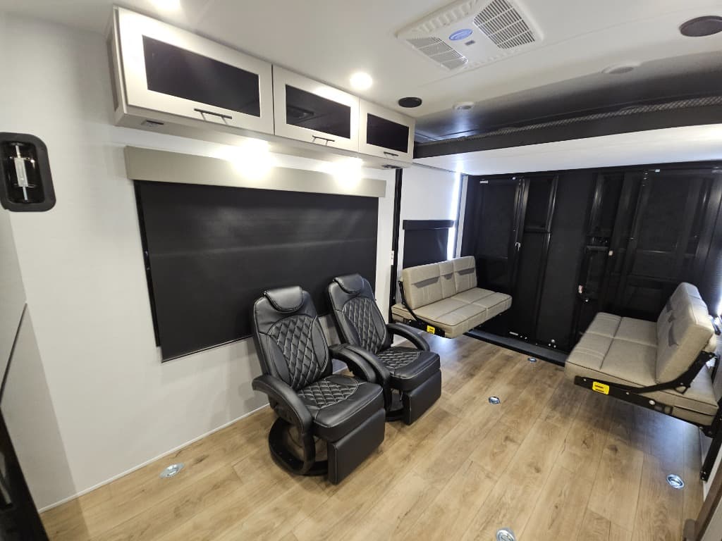 2026 Alliance RV 2026 Alliance RV Valor - thumbnail 9