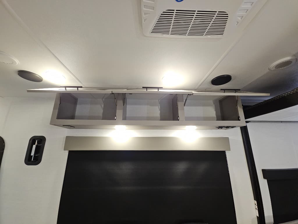 2026 Alliance RV 2026 Alliance RV Valor - thumbnail 12