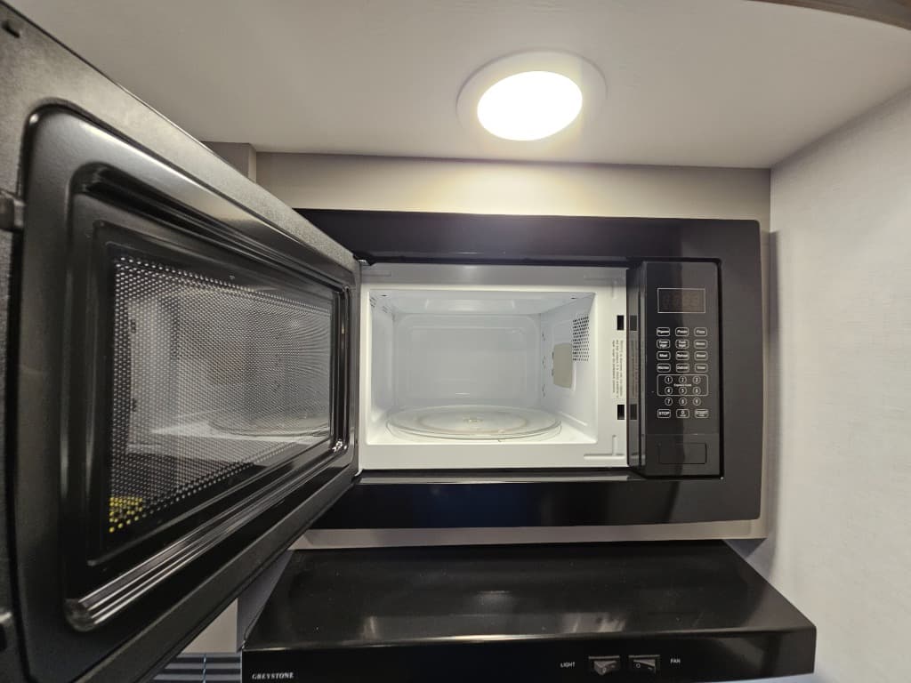 2026 Alliance RV 2026 Alliance RV Valor - thumbnail 18