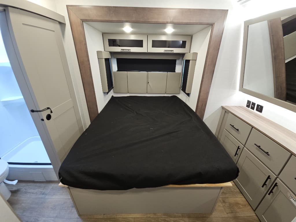 2026 Alliance RV 2026 Alliance RV Valor - thumbnail 36