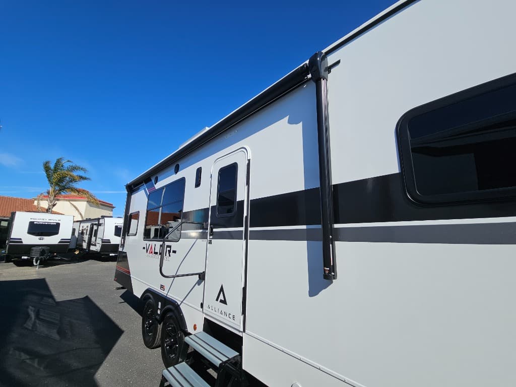 2026 Alliance RV 2026 Alliance RV Valor - thumbnail 49