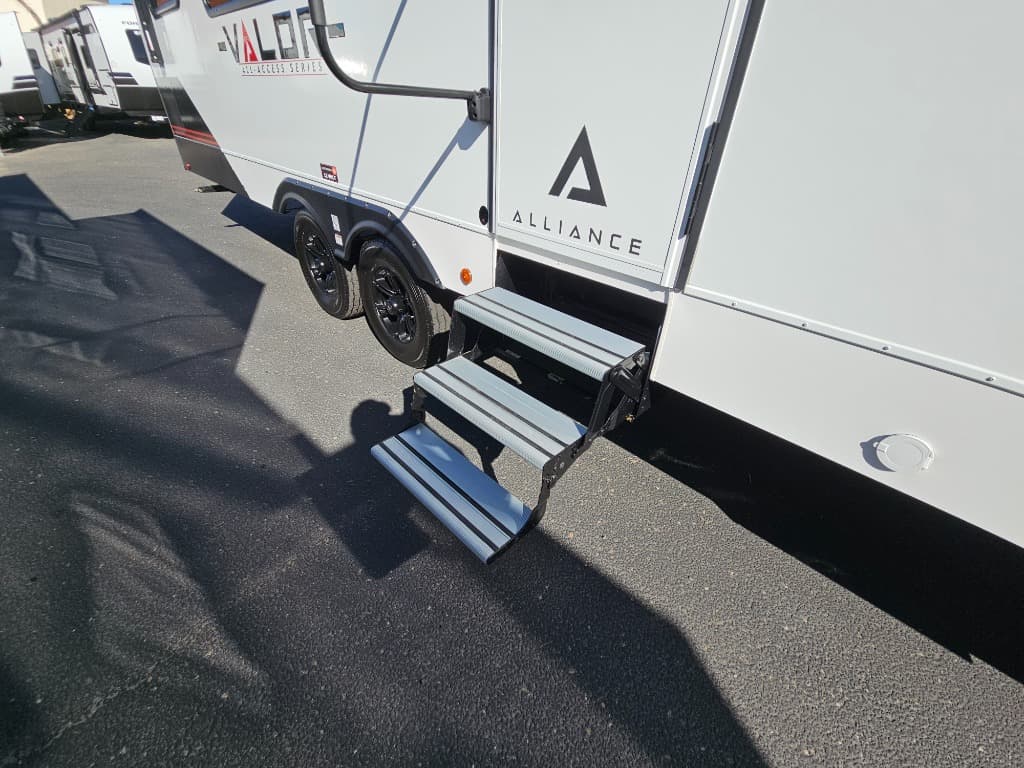 2026 Alliance RV 2026 Alliance RV Valor - thumbnail 50