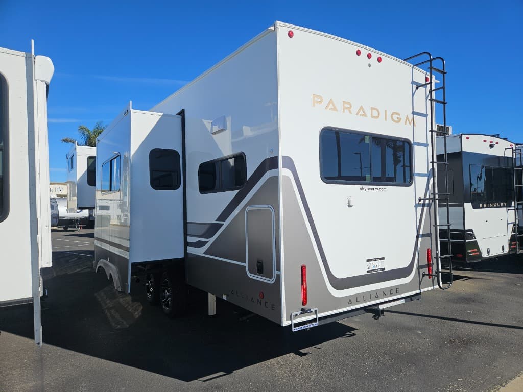 2026 Alliance RV 2026 Alliance RV Paradigm - thumbnail 5