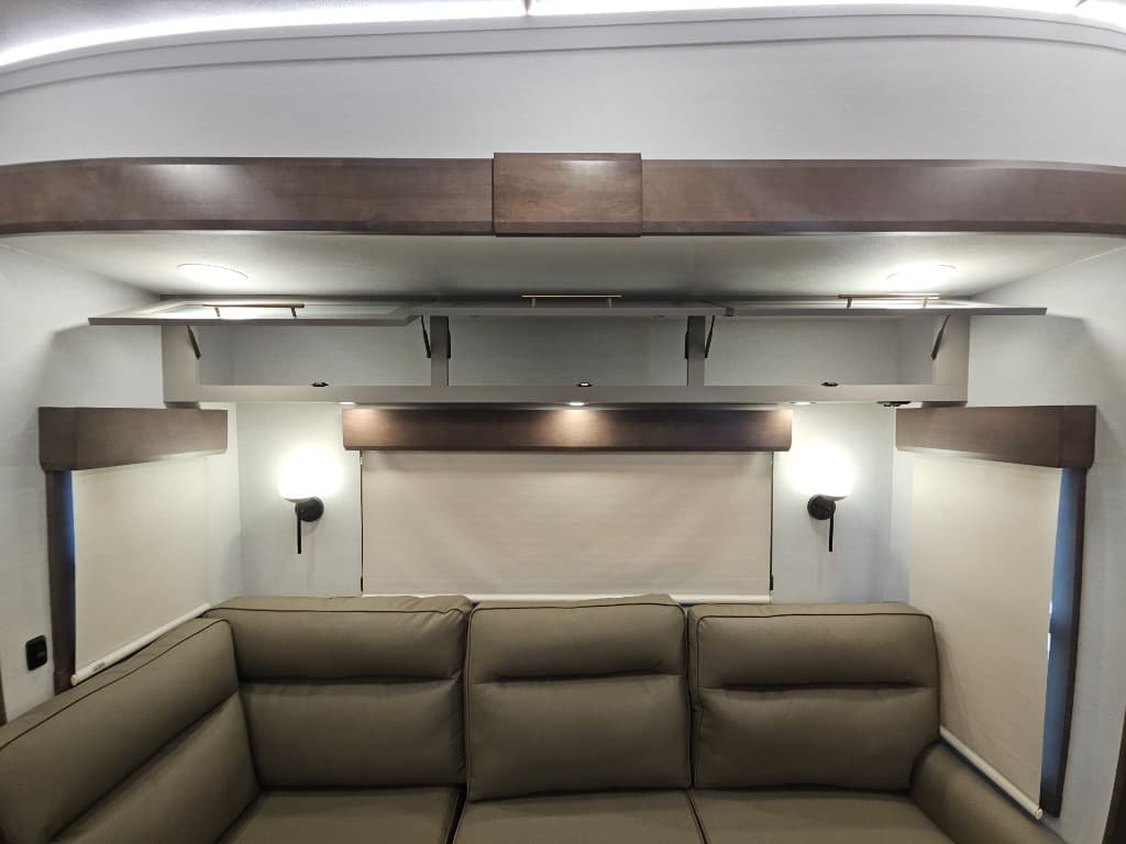 2026 Alliance RV 2026 Alliance RV Paradigm - thumbnail 27