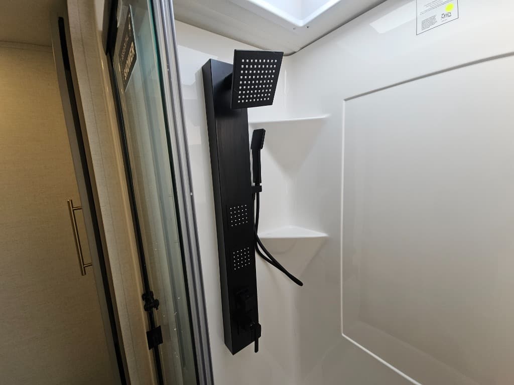 2026 Alliance RV 2026 Alliance RV Paradigm - thumbnail 33