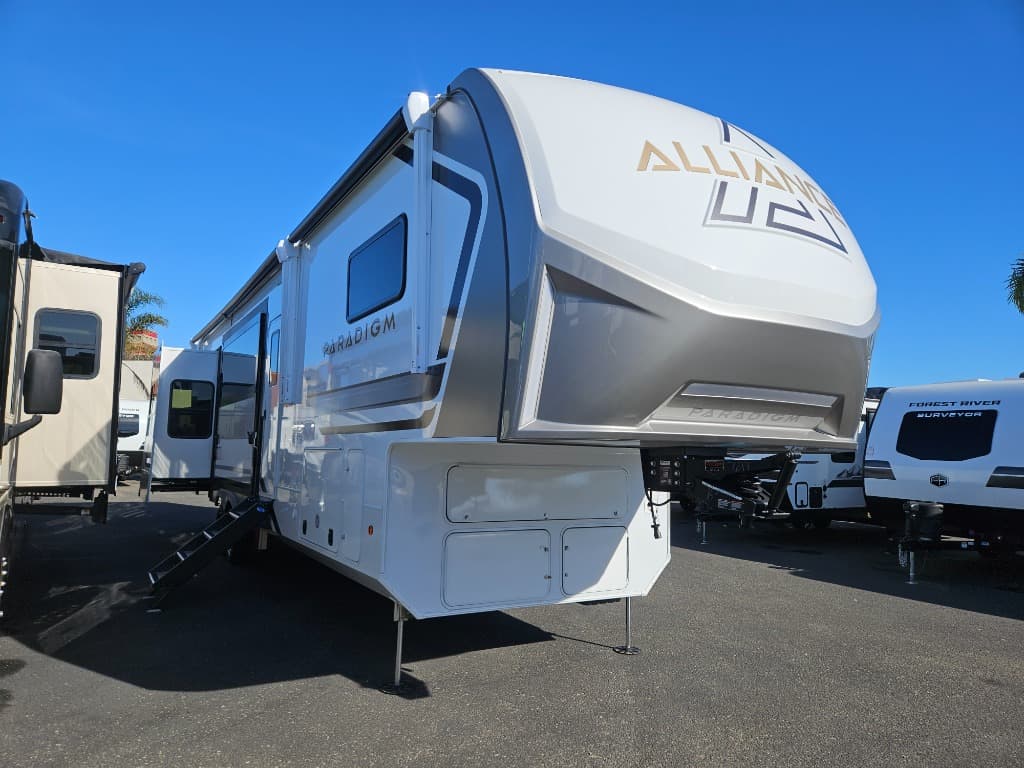 2026 Alliance RV Paradigm 388SP