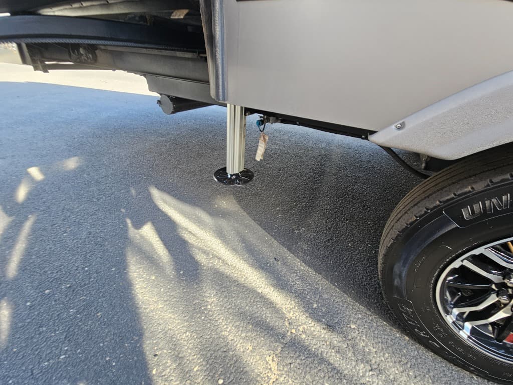 2026 Alliance RV 2026 Alliance RV Paradigm - thumbnail 18