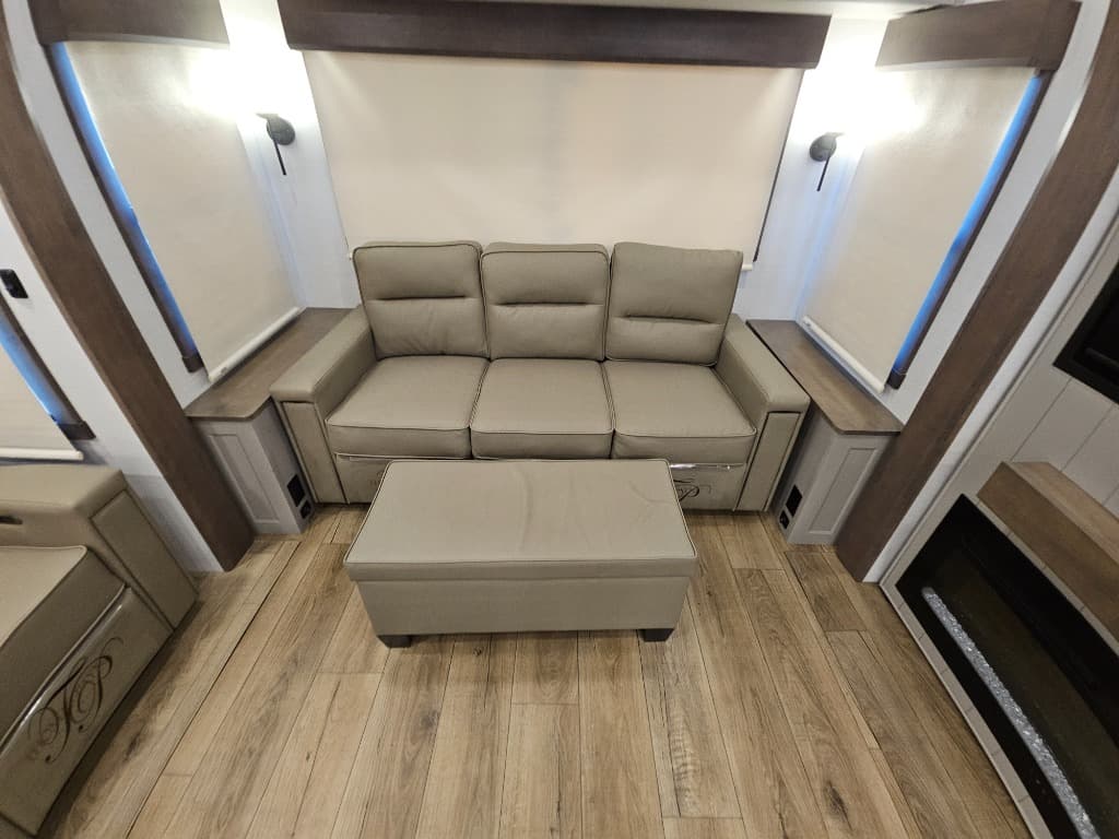 2026 Alliance RV 2026 Alliance RV Paradigm - thumbnail 38