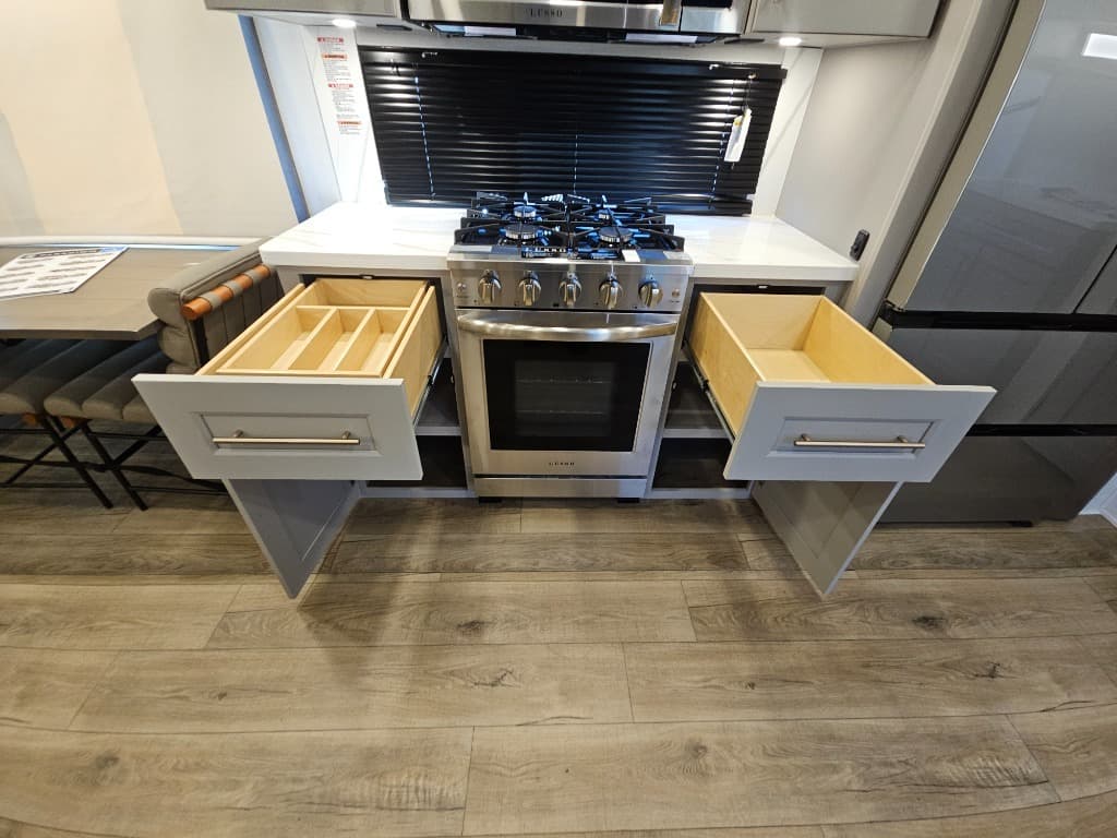 2026 Alliance RV 2026 Alliance RV Paradigm - thumbnail 53