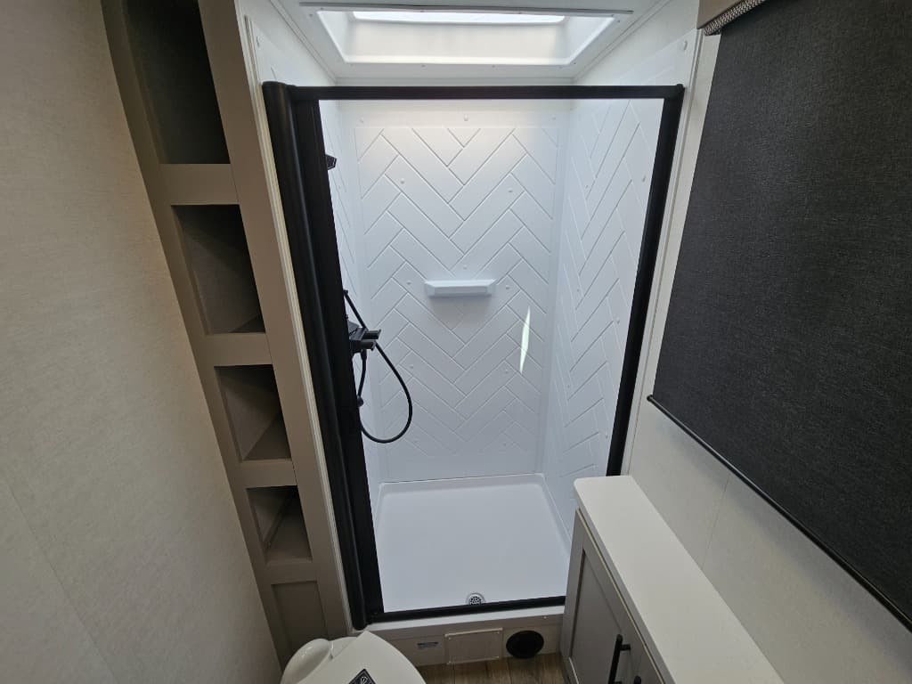 2026 Alliance RV 2026 Alliance RV Delta - thumbnail 34