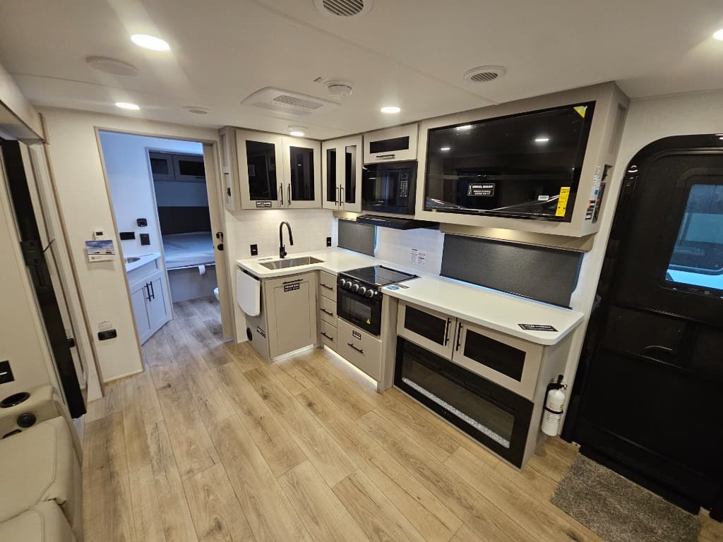 2026 Alliance RV 2026 Alliance RV Delta - thumbnail 10