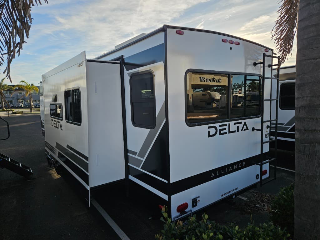 2026 Alliance RV 2026 Alliance RV Delta - thumbnail 5