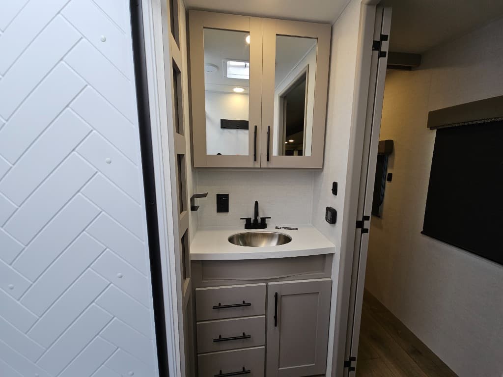 2026 Alliance RV 2026 Alliance RV Delta - thumbnail 52