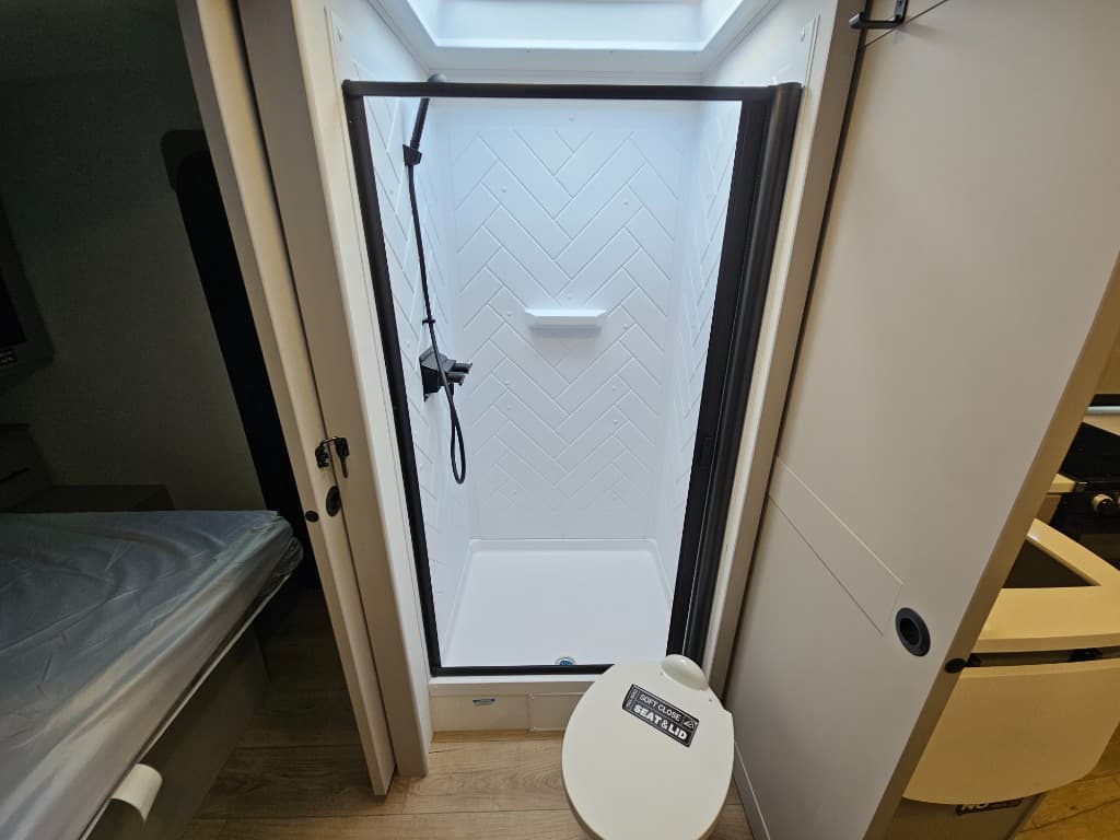 2026 Alliance RV 2026 Alliance RV Delta - thumbnail 24