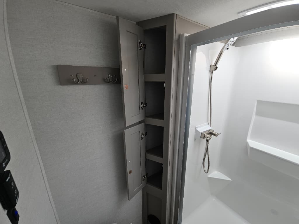 2026 Alliance RV 2026 Alliance RV Avenue - thumbnail 37