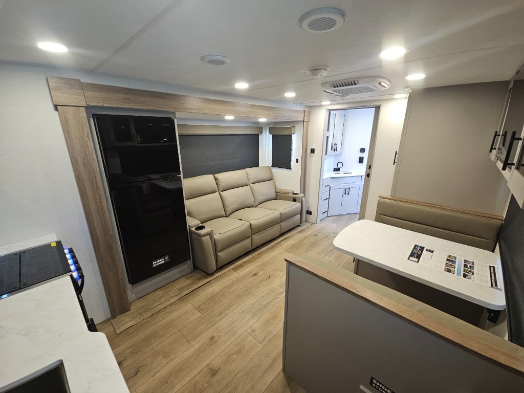 2026 Alliance RV 2026 Alliance RV Delta - thumbnail 8