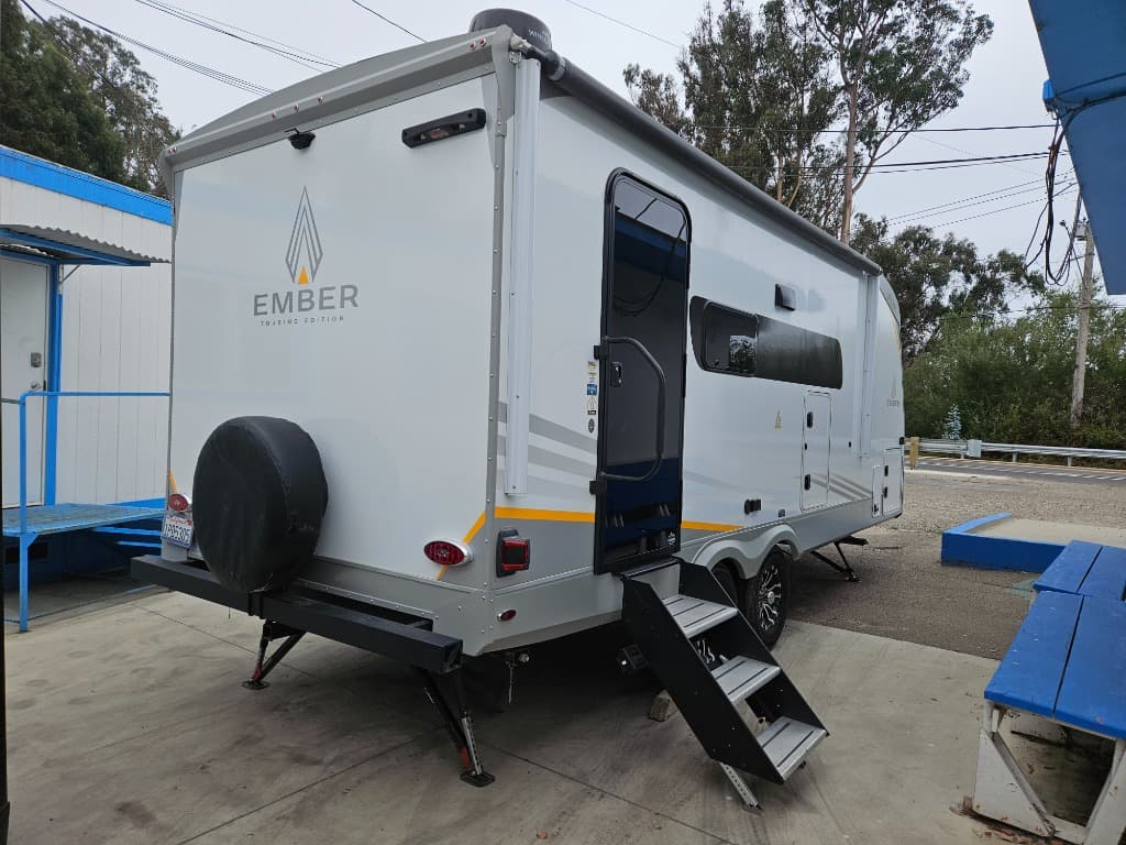 2023 Ember 2023 Ember Touring Edition - thumbnail 3