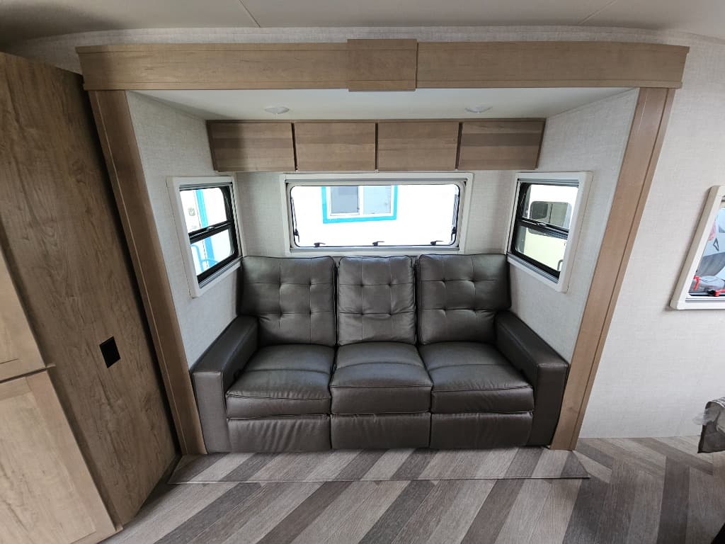 2023 Ember 2023 Ember Touring Edition - thumbnail 9