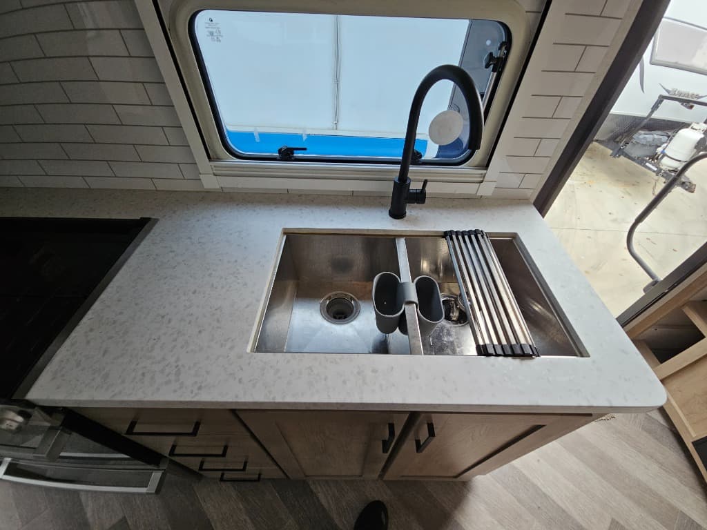 2023 Ember 2023 Ember Touring Edition - thumbnail 24