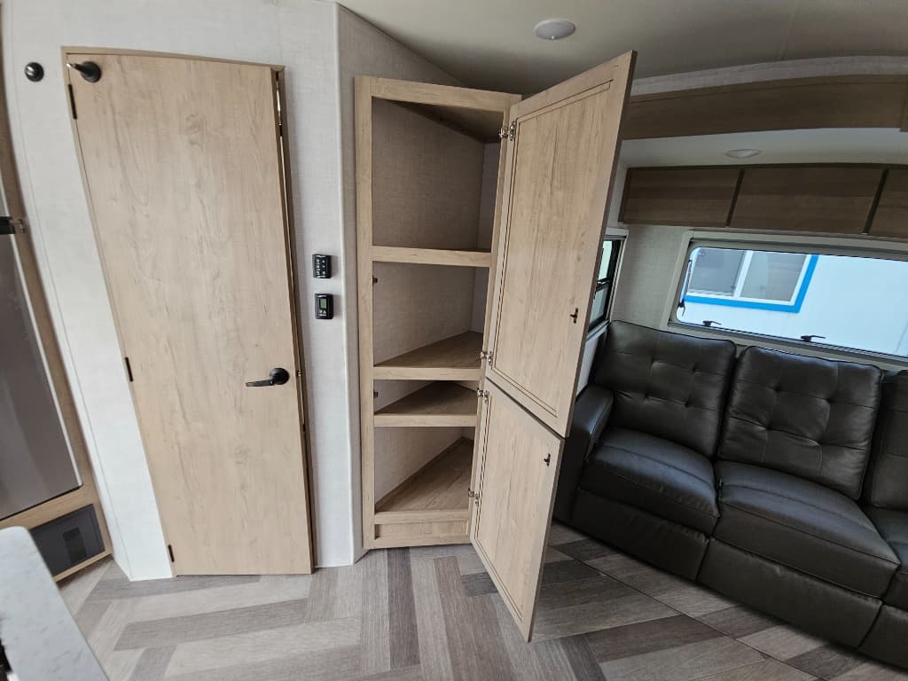 2023 Ember 2023 Ember Touring Edition - thumbnail 31