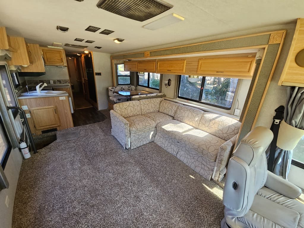 2001 Fleetwood RV 2001 Fleetwood RV Bounder - thumbnail 19