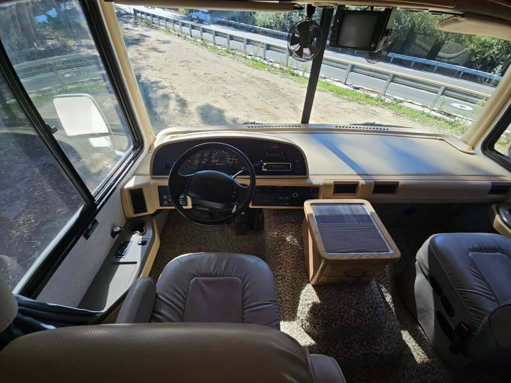 2001 Fleetwood RV 2001 Fleetwood RV Bounder - thumbnail 25