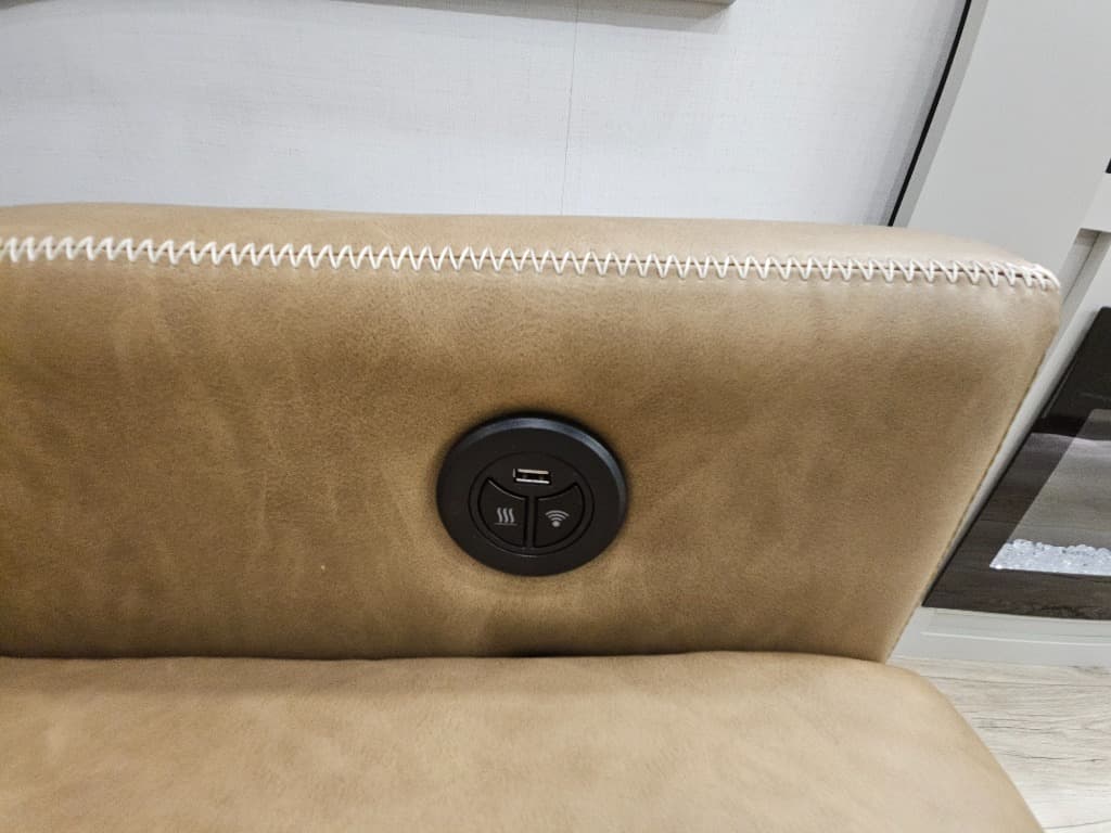 2025 Brinkley RV 2025 Brinkley RV Model G - thumbnail 18