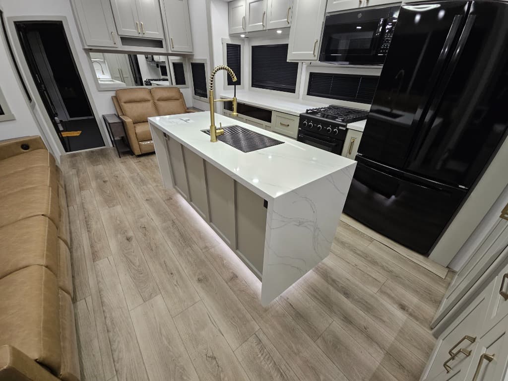 2025 Brinkley RV 2025 Brinkley RV Model G - thumbnail 21