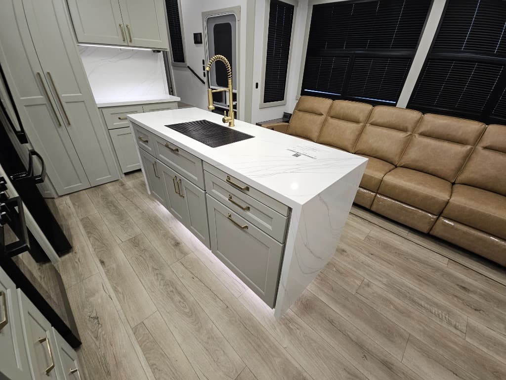 2025 Brinkley RV 2025 Brinkley RV Model G - thumbnail 23