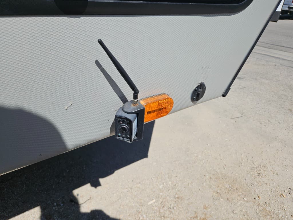 2024 Keystone RV 2024 Keystone RV Cougar Half-Ton - thumbnail 42