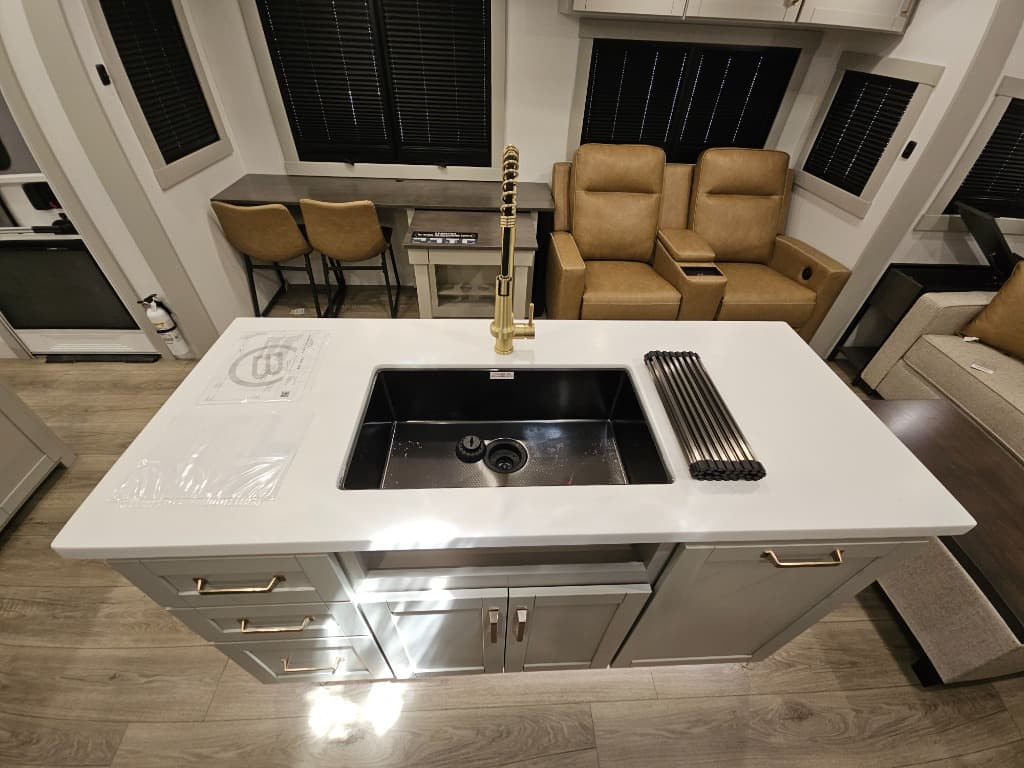 2026 Brinkley RV 2026 Brinkley RV Model Z - thumbnail 32