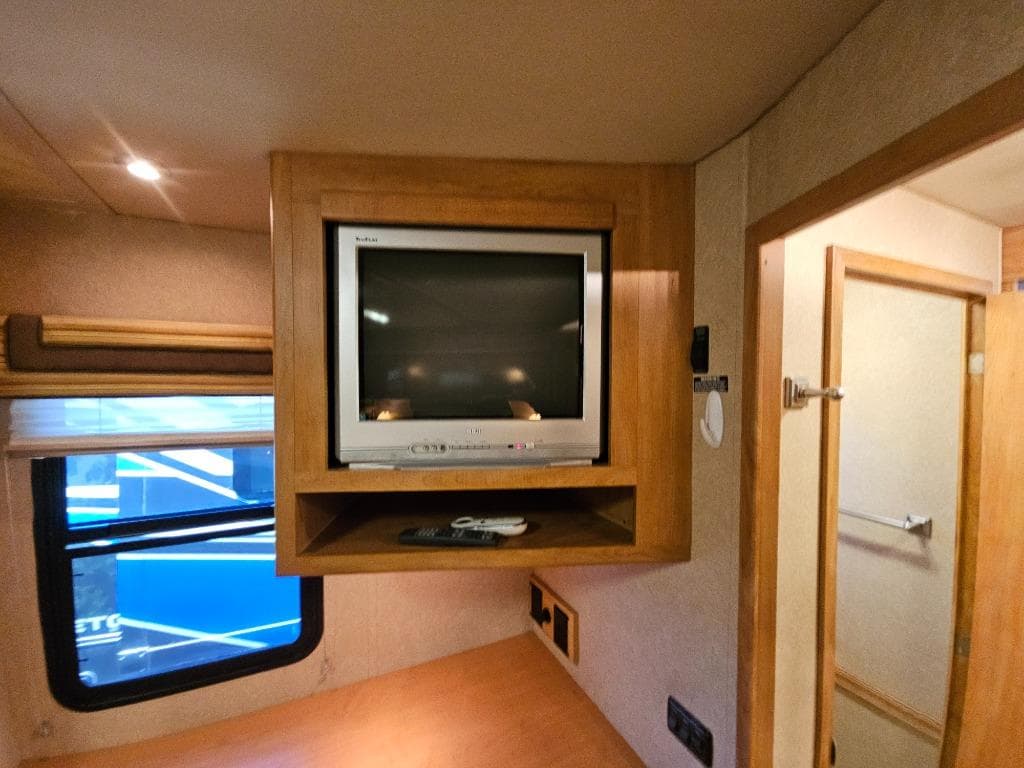 2007 Itasca 2007 Itasca Suncruiser - thumbnail 38