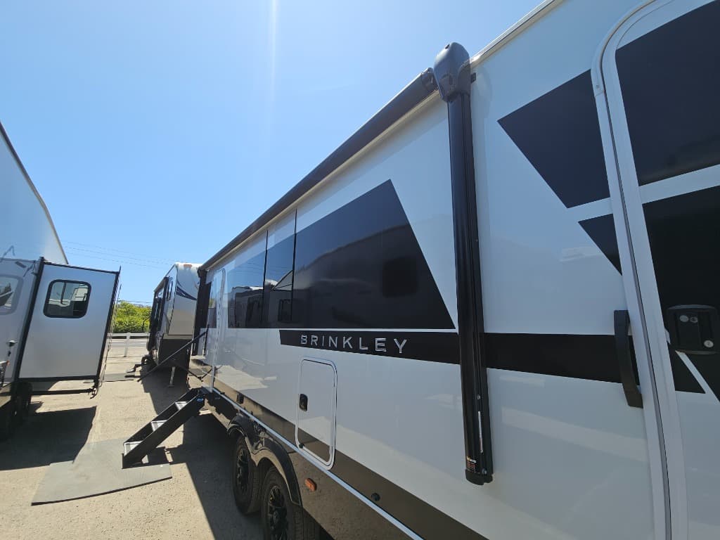 2026 Brinkley RV 2026 Brinkley RV Model I - thumbnail 14