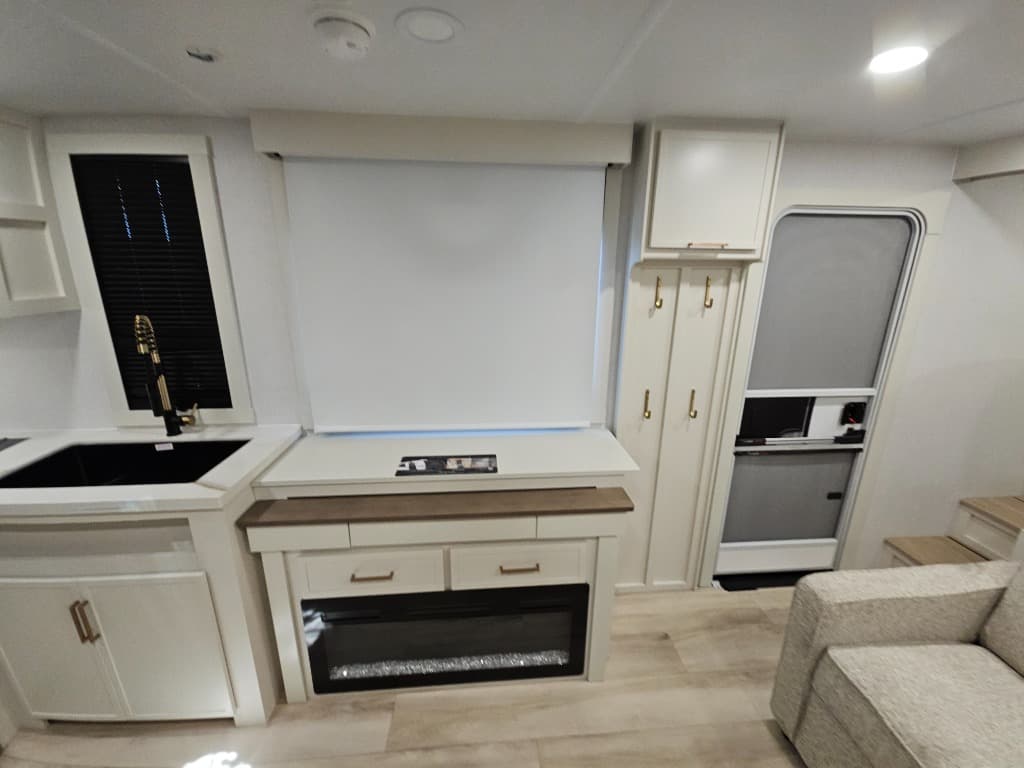 2026 Brinkley RV 2026 Brinkley RV Model I - thumbnail 38