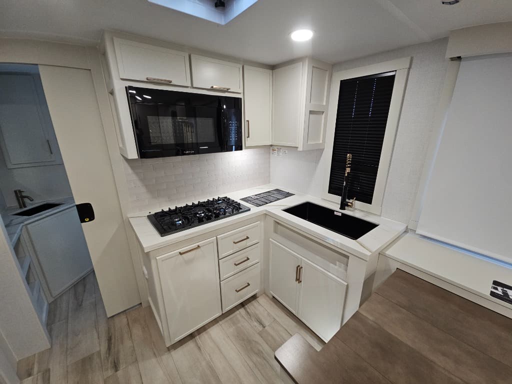 2026 Brinkley RV 2026 Brinkley RV Model I - thumbnail 43