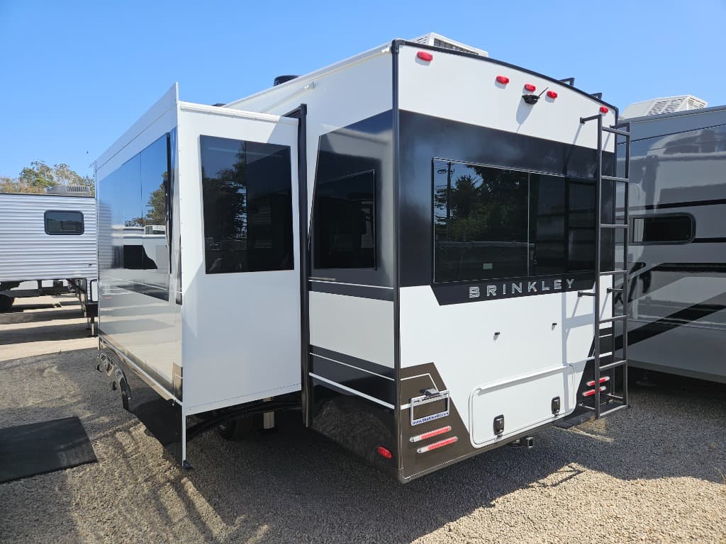2026 Brinkley RV 2026 Brinkley RV Model Z - thumbnail 5