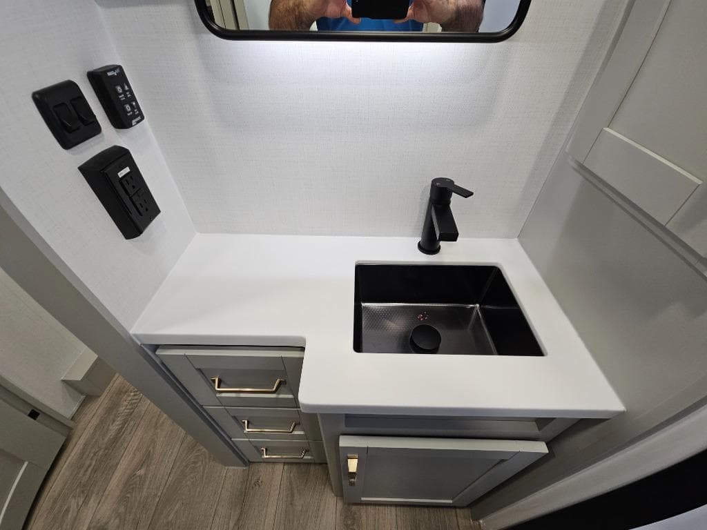 2026 Brinkley RV 2026 Brinkley RV Model Z - thumbnail 20