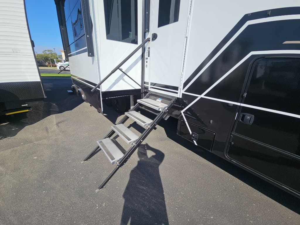 2026 Brinkley RV 2026 Brinkley RV Model G - thumbnail 21