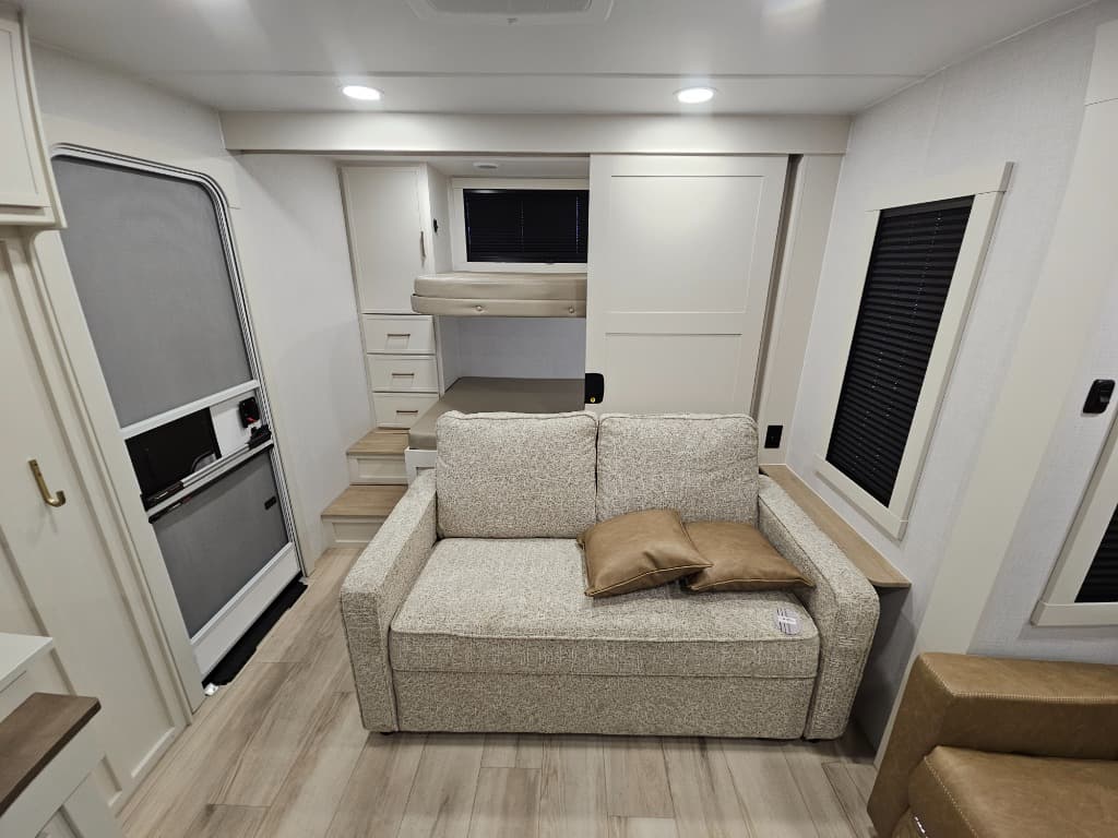 2026 Brinkley RV 2026 Brinkley RV Model I - thumbnail 11