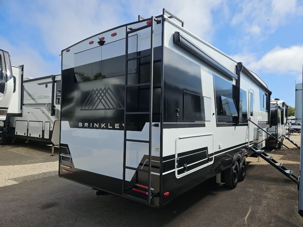 2026 Brinkley RV 2026 Brinkley RV Model Z - thumbnail 3