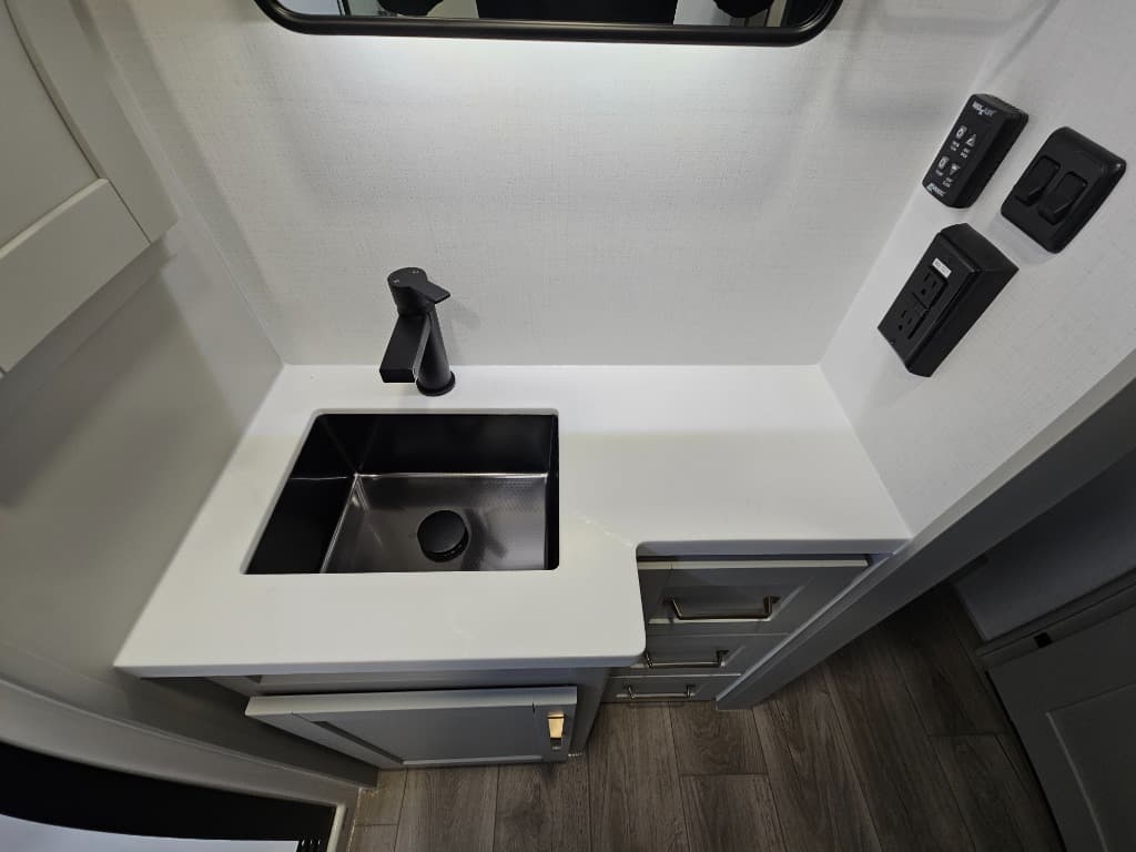 2026 Brinkley RV 2026 Brinkley RV Model Z - thumbnail 41