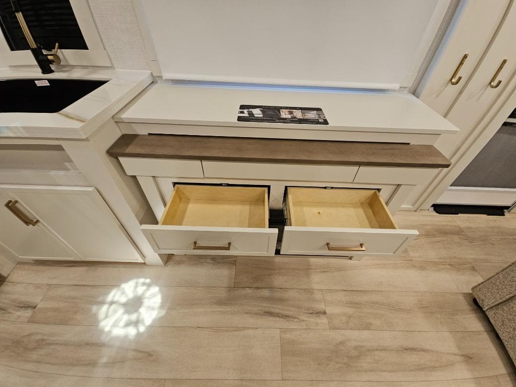 2026 Brinkley RV 2026 Brinkley RV Model I - thumbnail 18