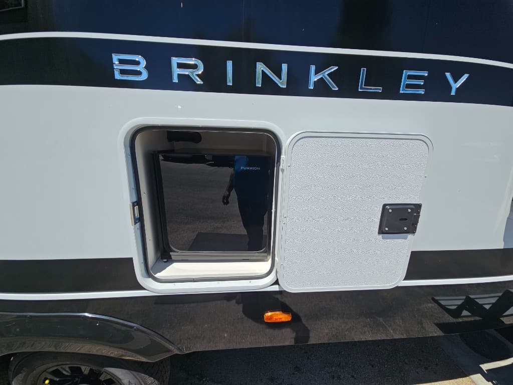 2026 Brinkley RV 2026 Brinkley RV Model I - thumbnail 40