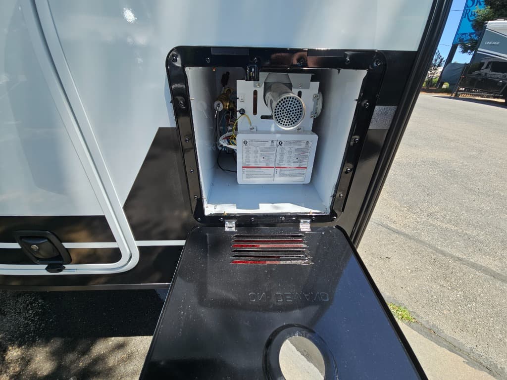 2026 Brinkley RV 2026 Brinkley RV Model I - thumbnail 46