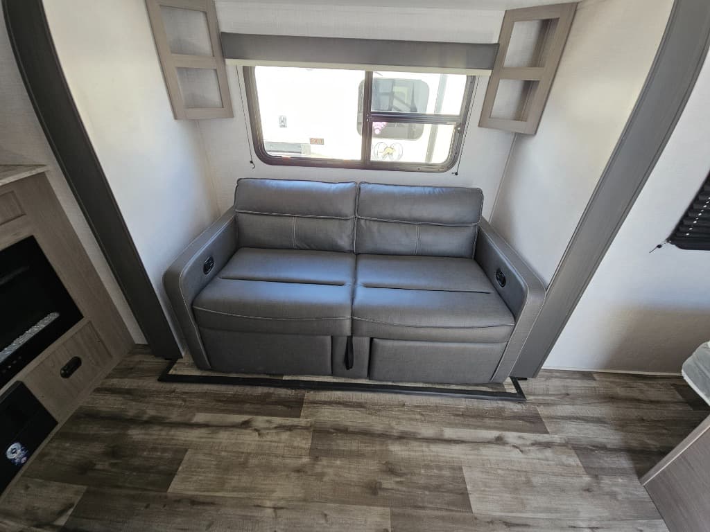 2023 Dutchmen 2023 Dutchmen Coleman Light - thumbnail 14