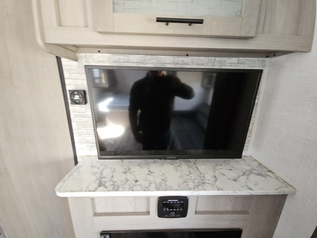 2023 Dutchmen 2023 Dutchmen Coleman Light - thumbnail 17