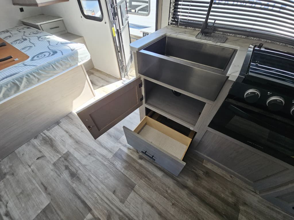 2023 Dutchmen 2023 Dutchmen Coleman Light - thumbnail 26